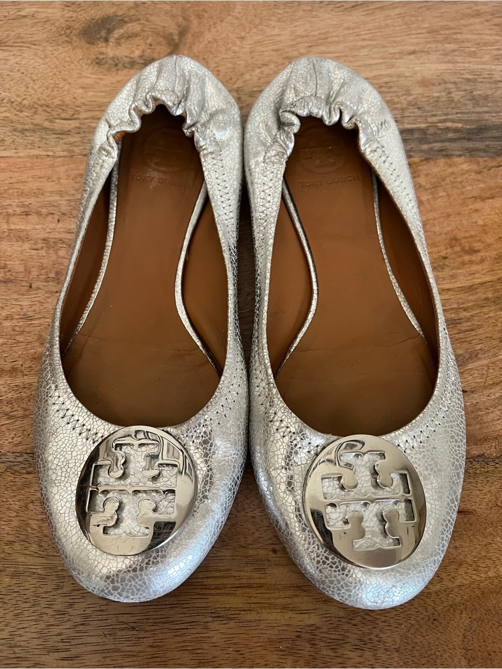 Tory Burch Reva Silver Leather Flats Size 8M
